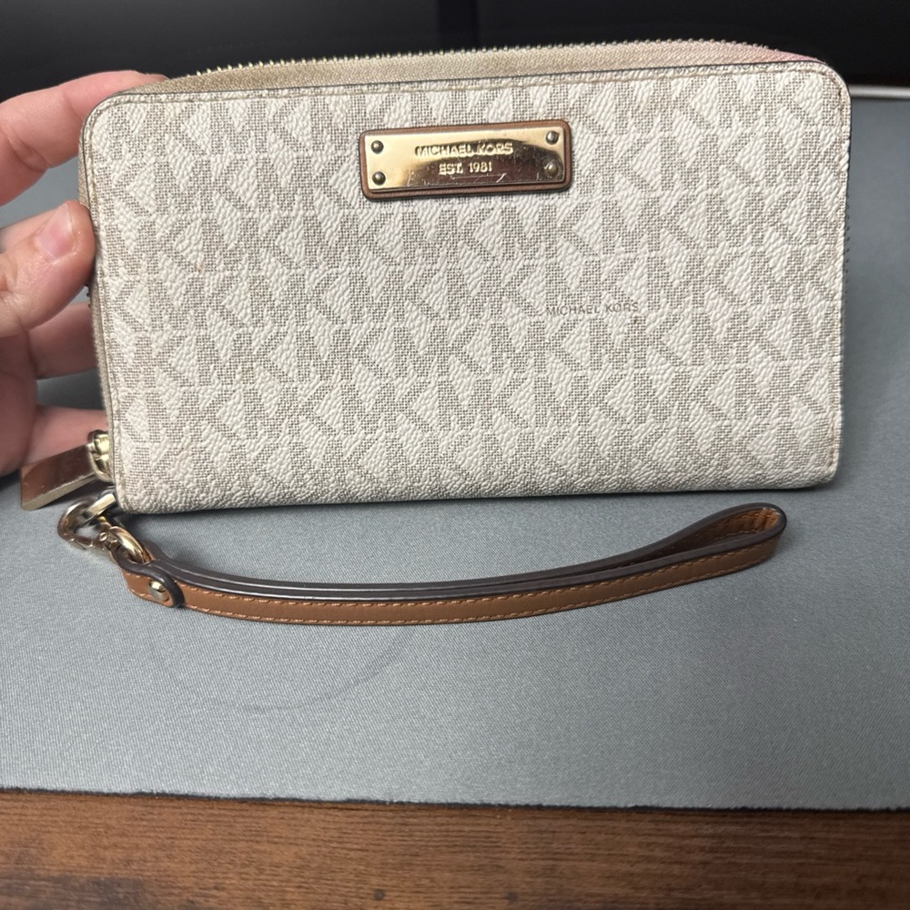 Michael Kors Monogram Wristlet Wallet